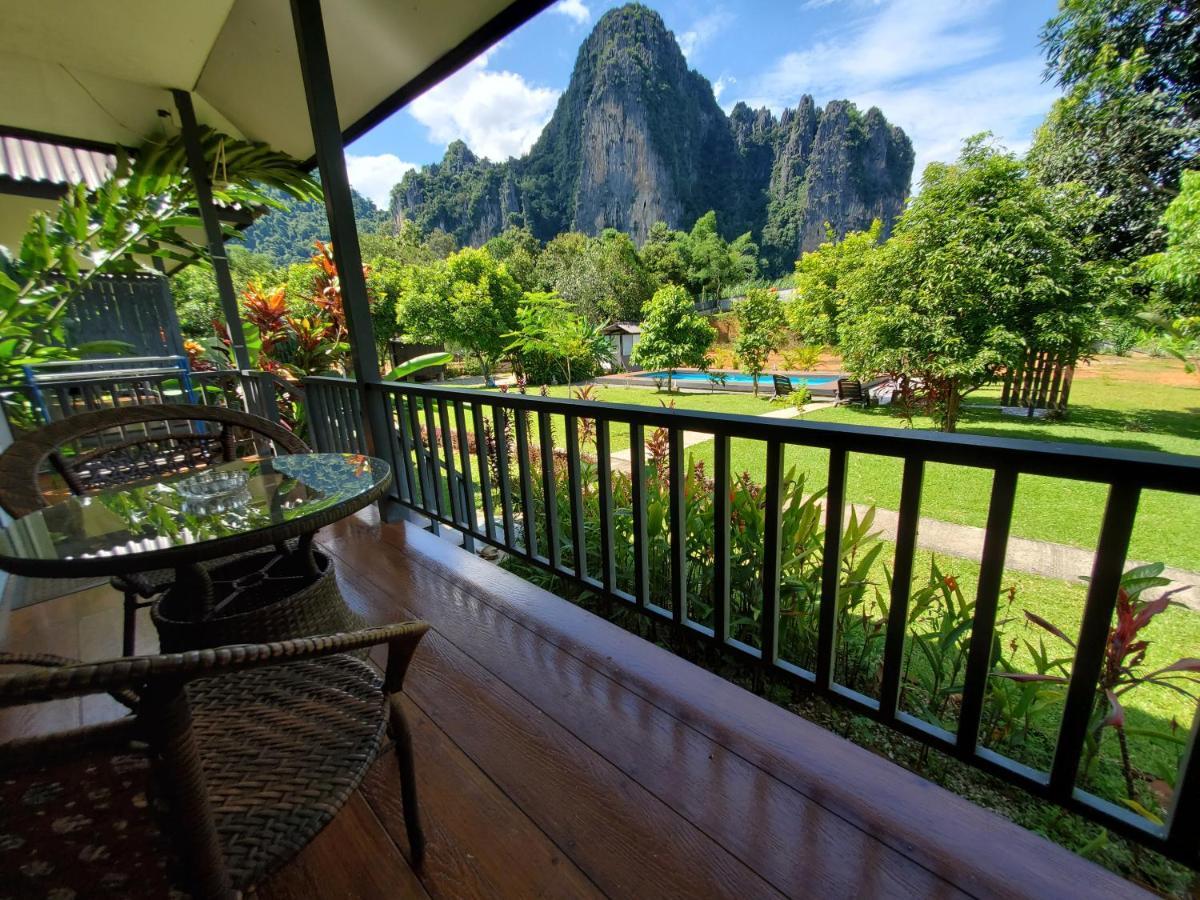Bearlinbungalow Vang Vieng Esterno foto