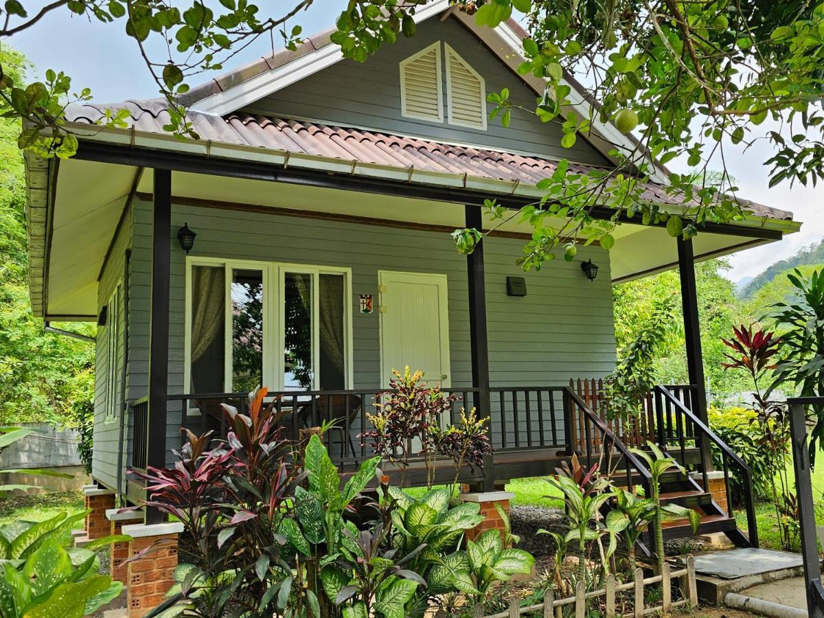Bearlinbungalow Vang Vieng Esterno foto