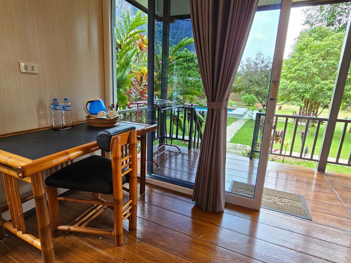 Bearlinbungalow Vang Vieng Esterno foto