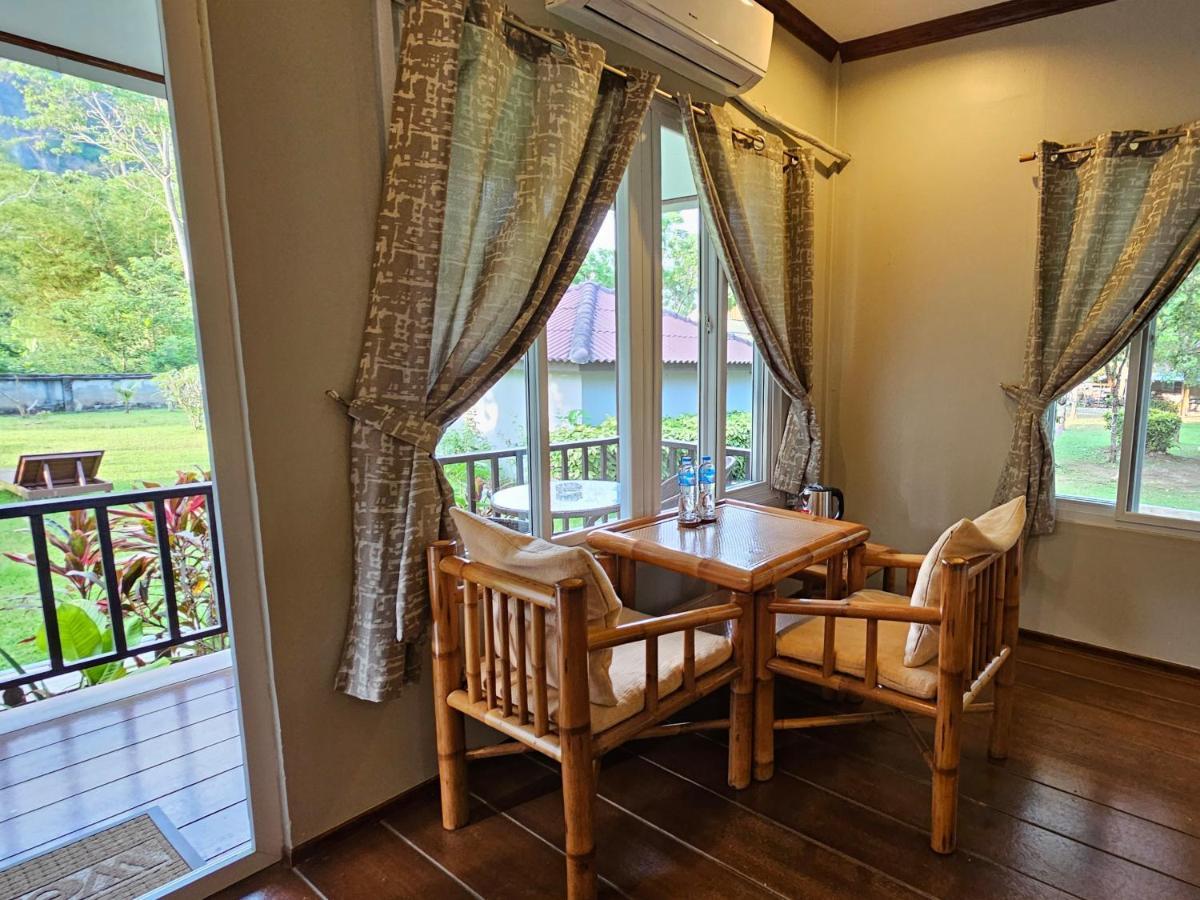Bearlinbungalow Vang Vieng Esterno foto